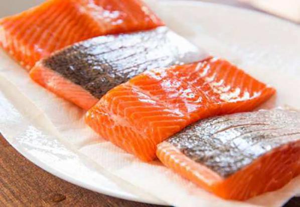 پرورش دهنده برتر ماهی سالمون در کشور